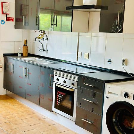 Portimao Central Holiday Guesthouse Eksteriør bilde